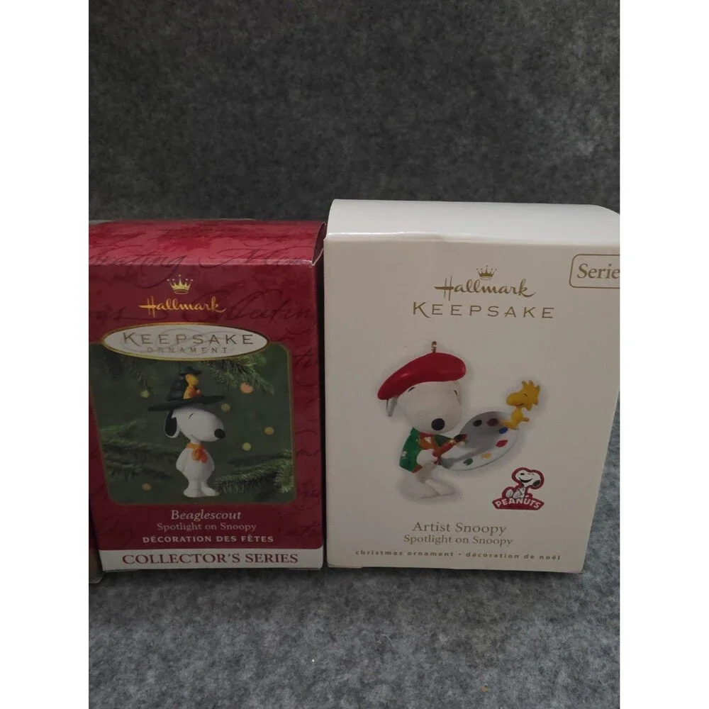 Hallmark Peanuts Lot Of 7 Charlie Brown Snoopy Lucy Keepsake Ornaments And Tree